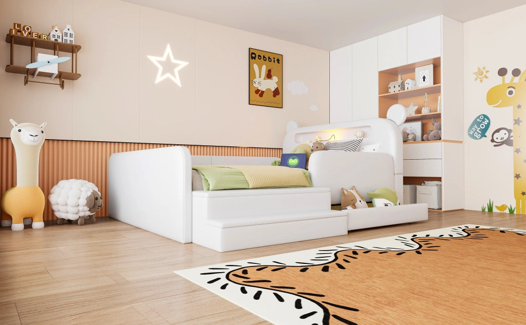 Letto imbottito per bambini con testiera a orso e USB, 140x200 cm, bianco