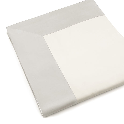 Set Lenzuola Matrimoniali Sopra Sotto e Federe Balza in Raso Mitera Diamante Ostrica