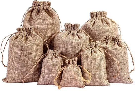 Zaketti in Juta 10 pezzi - Sacchetti di Regalo - Sacchetti Decorativi - Sacchetti per Caramelle - Sacchetti in Tessuto con Cordino - 17 x 23 cm - Sostenibili e Riciclabili