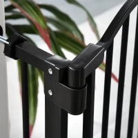 Barriera di Sicurezza per Cani Estensibile 74 80 cm Chiusura Automatica Fissaggio a Pressione senza Forature Nero
