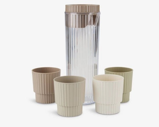 Set di 4 bicchieri da 1,1L – Caraffa trasparente in plastica con bicchieri da tavola staccabili – Set di servizio da picnic per campeggio – Caraffa per limonata per giardino, spiaggia e outdoor – Ø10 x 25 cm