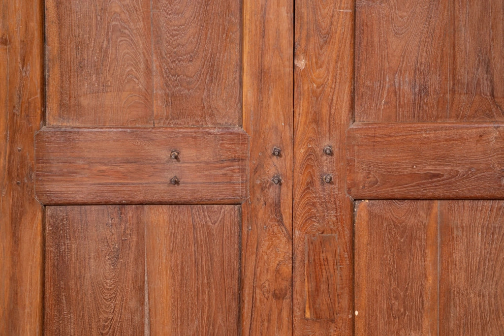 Biscottini Porta in legno massello e ferro da interno o da esterno vecchia e antica medievale