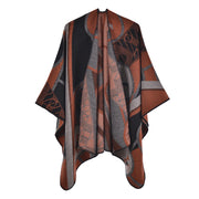 Mantella da donna in cashmere spesso con spacco