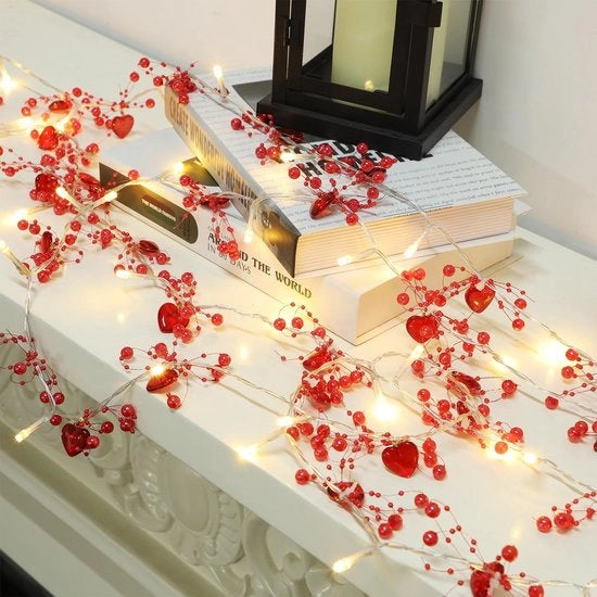 Lanterna decorativa per San Valentino da 3 metri con 30 LED, grappette di uva rossa e cuori. Funziona con batterie, adatto a San Valentino, Madre, Padre, matrimoni e proposte di matrimonio.