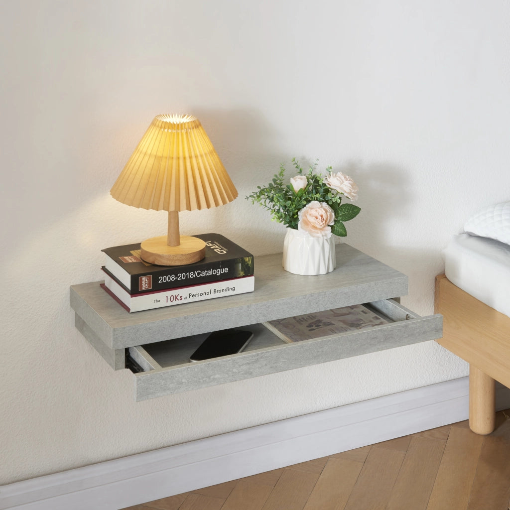 Mensola Karkkila con Cassetto Integrato Comodino Sospeso 60 x 23,5 x 8 cm Effetto Cemento [en.casa]