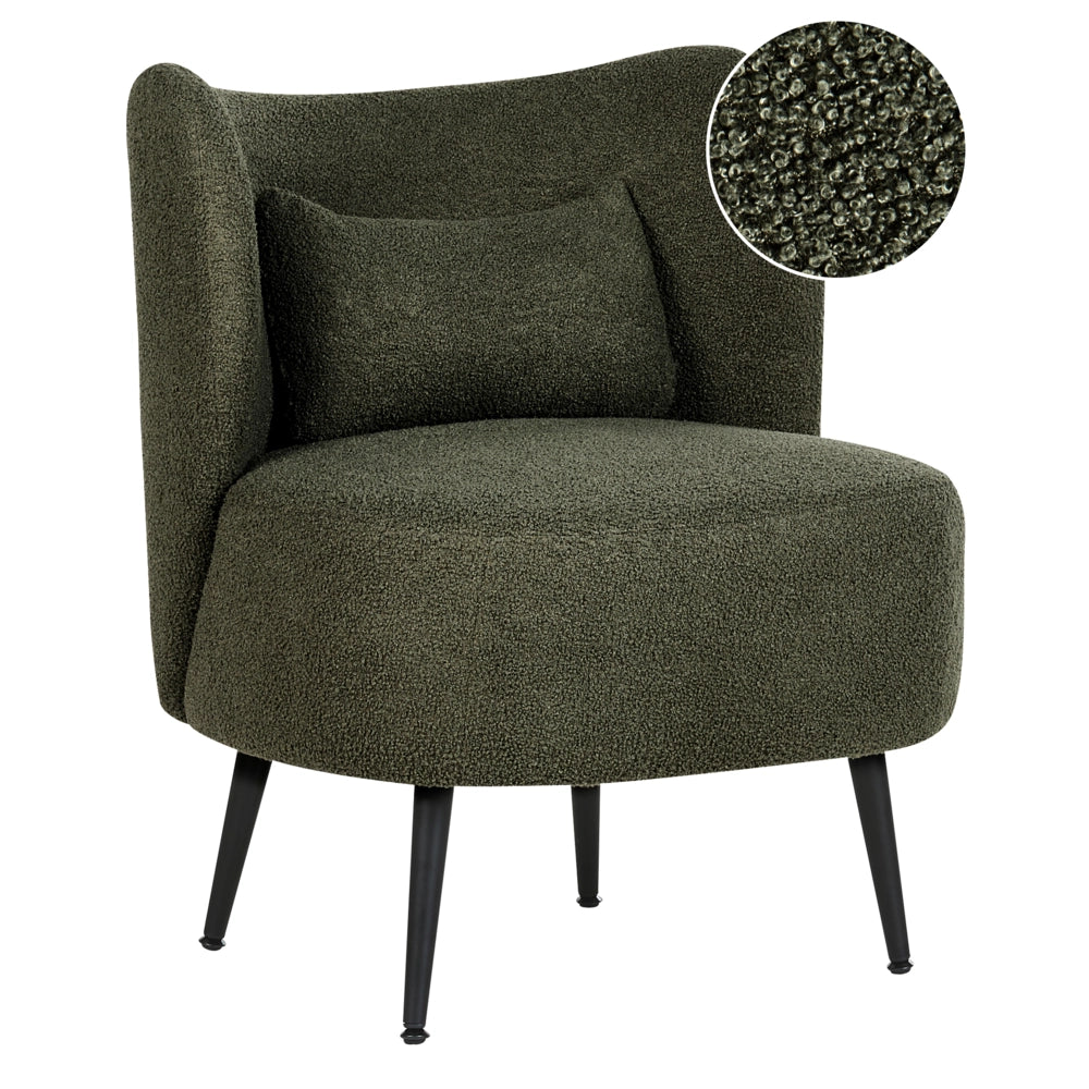 Poltrona da salotto con schienale curvo boucle verde scuro stile glam elegante soggiorno