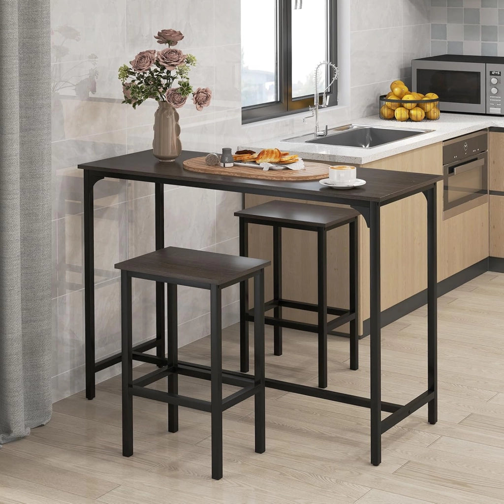Tavolo Alto Cucina per 3 Persone, Tavolo da Pranzo in Piedi Rettangolare, 2 Sgabelli con Poggiapiedi, Struttura in Metallo, Stile Industriale per Spazio Piccolo, Sala da Pranzo, Ristorante