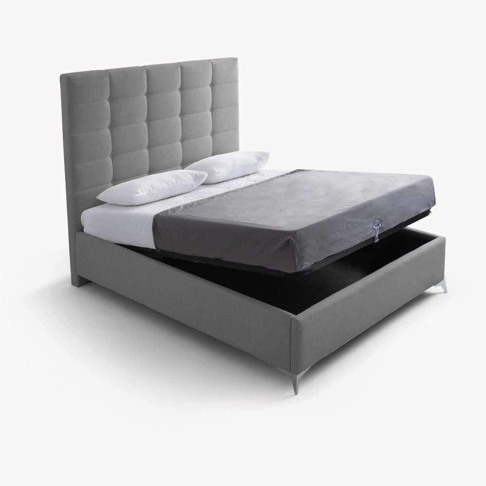 Letto matrimoniale Napoli Grande imbottito con contenitore in tessuto barrel 83 grigio chiaro con bottoni