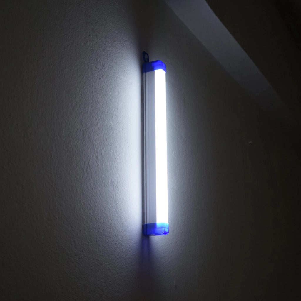 Lampada LED 90W, 6500K con impugnatura magnetica e batteria ricaricabile 2400mAh 520x23x38mm IP20