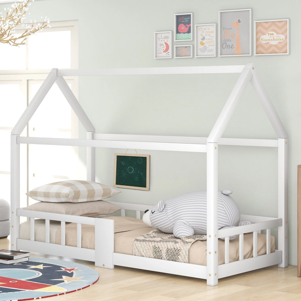 OKWISH Letto a Casetta 90×200 cm, Letto Singolo con Sponde di Sicurezza, Lavagna e 15 Doghe, senza Materasso, Bianco