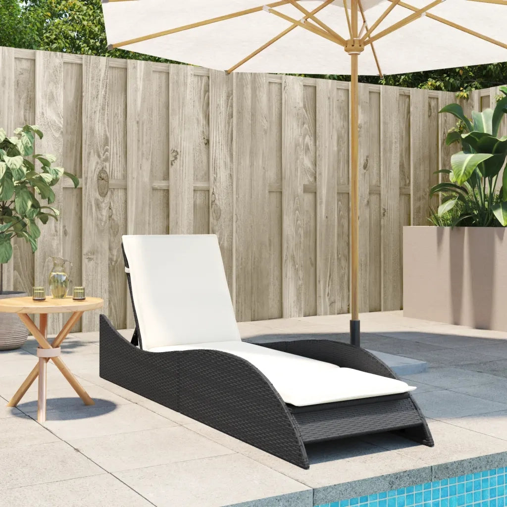Lettino Prendisole con Cuscino Nero 60x205x73 cm in Polyrattan 368278
