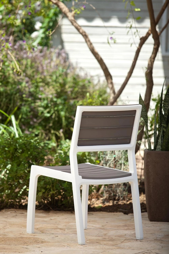 Sedia da Giardino Harmony in Resina Effetto Legno Colore Bianco Tortora Impilabile e Resistente alle Intemperie Keter