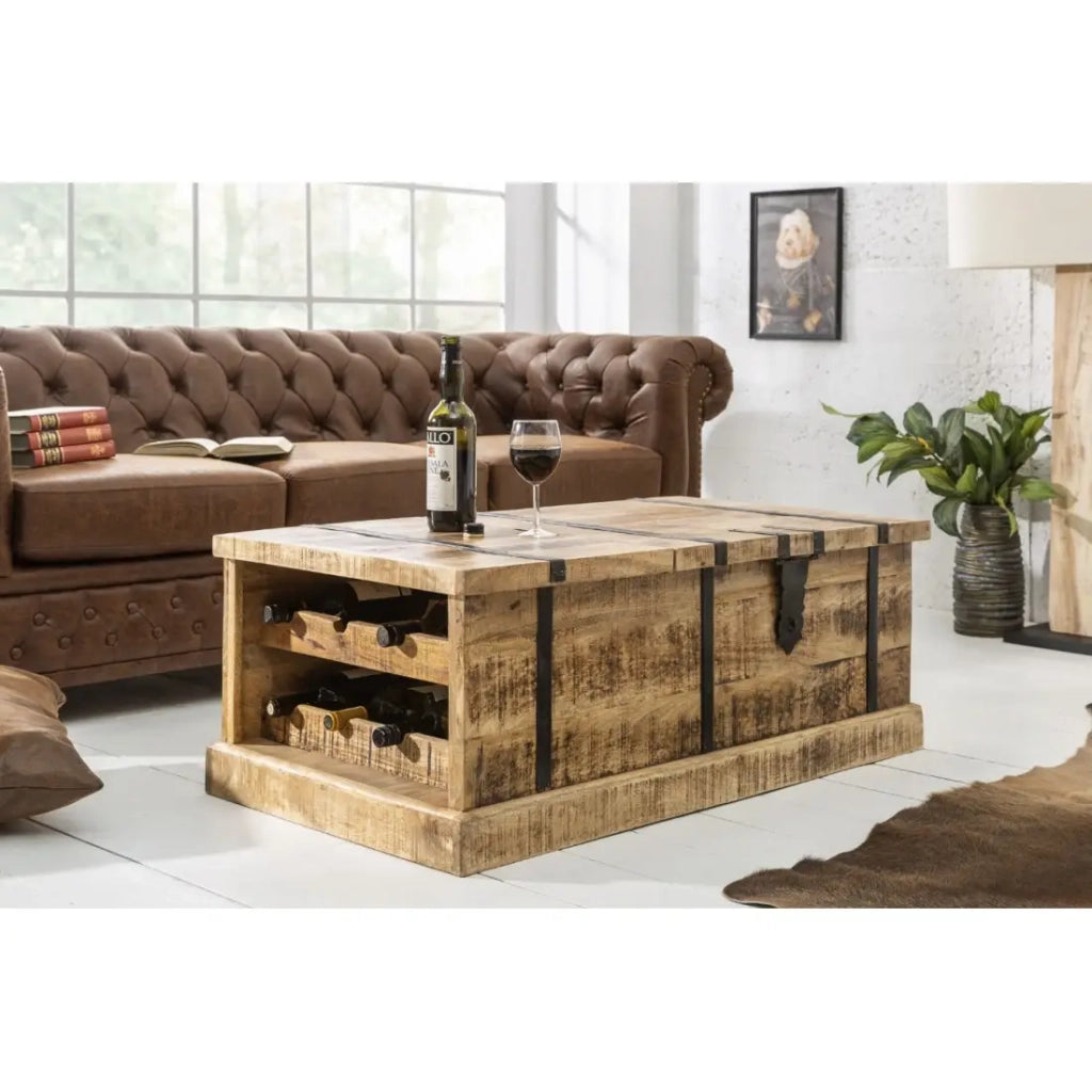 Tavolino da salotto cassapanca TRESORO 100 cm in legno di mango massiccio con porta bottiglie