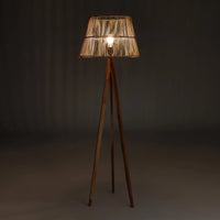 Lampada da terra in rattan beige struttura in teak