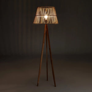 Lampada da terra in rattan beige struttura in teak