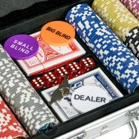 Set Poker per 9-10 Giocatori con 500 Fiches, 2 Mazzi di Carte e 5 Dadi, in Alluminio e Poliestere