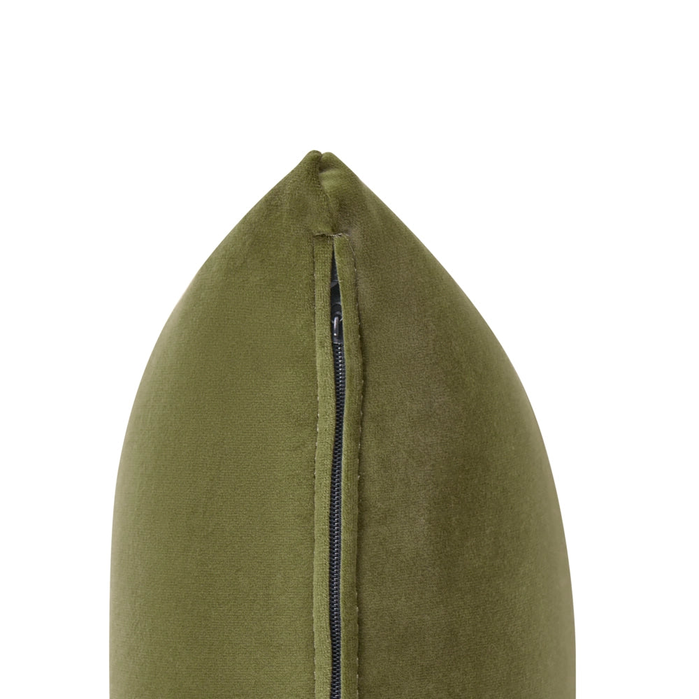 Poltrona in velluto verde con gambe in legno morbido, da salotto con braccioli stile moderno