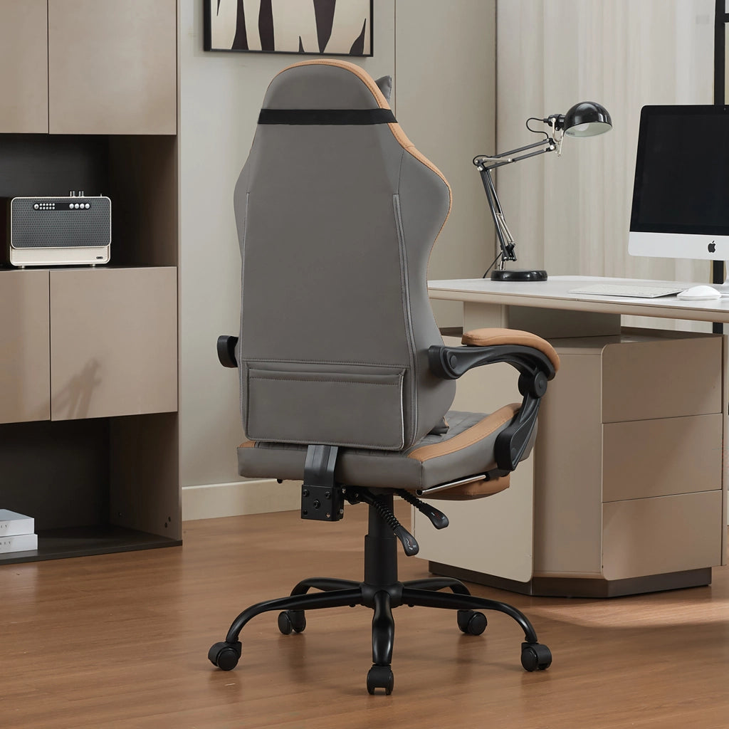 Sedia da ufficio gaming con schienale ergonomico, tasca posteriore e base in metallo, in PVC grigio marrone