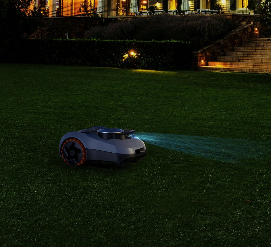 Navimow- Robot tagliaerba NAVIMOV i220E Lidar, GARAGE IN OMAGGIO