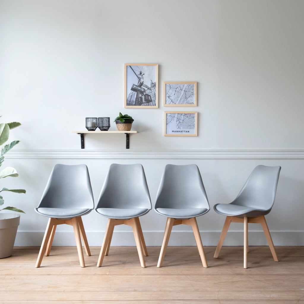 Set di 4 sedie scandinave NORA grigie con cuscino