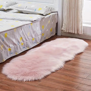 Trade Shop - Tappeto Cute Rettangolare Pelliccia Fluffy Colori Living Camera Letto 60x110 Cm -