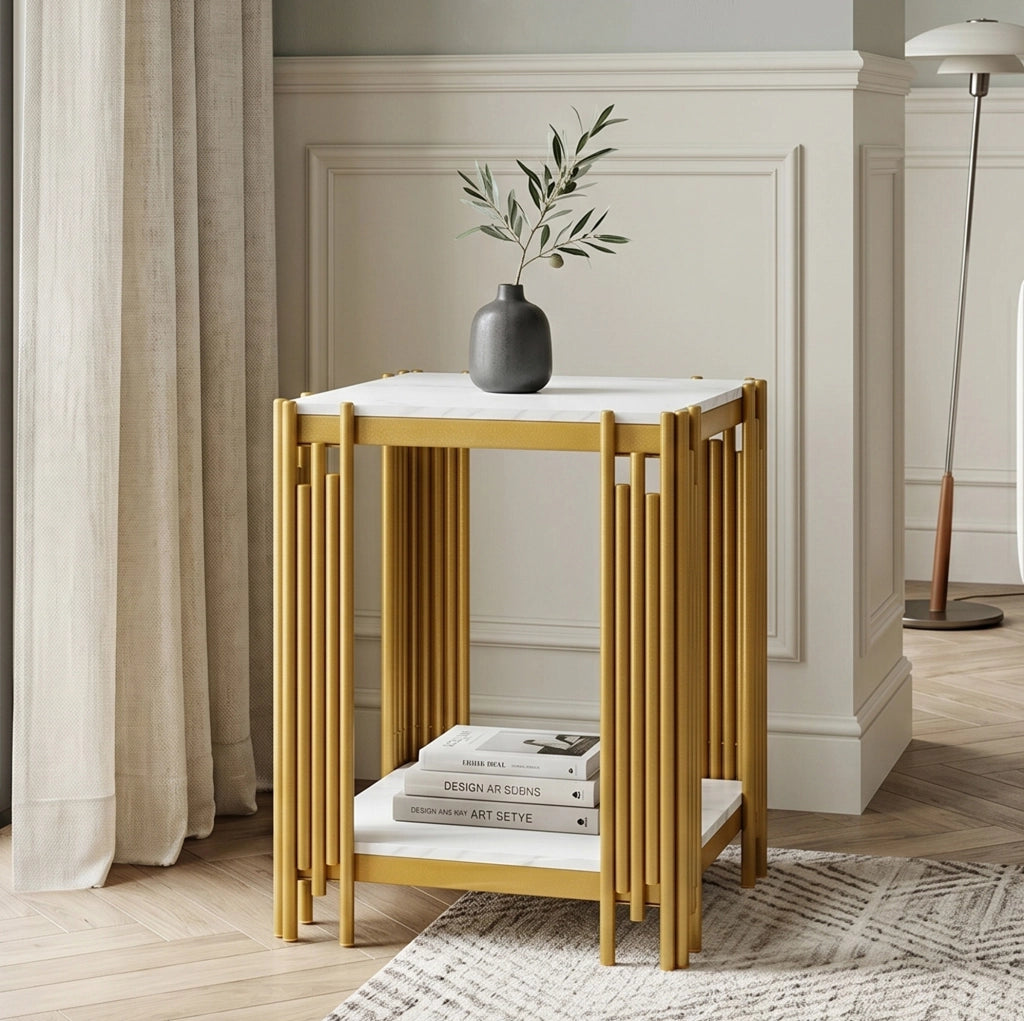 Tavolino con 2 ripiani in MDF effetto marmo e metallo; bianco e oro