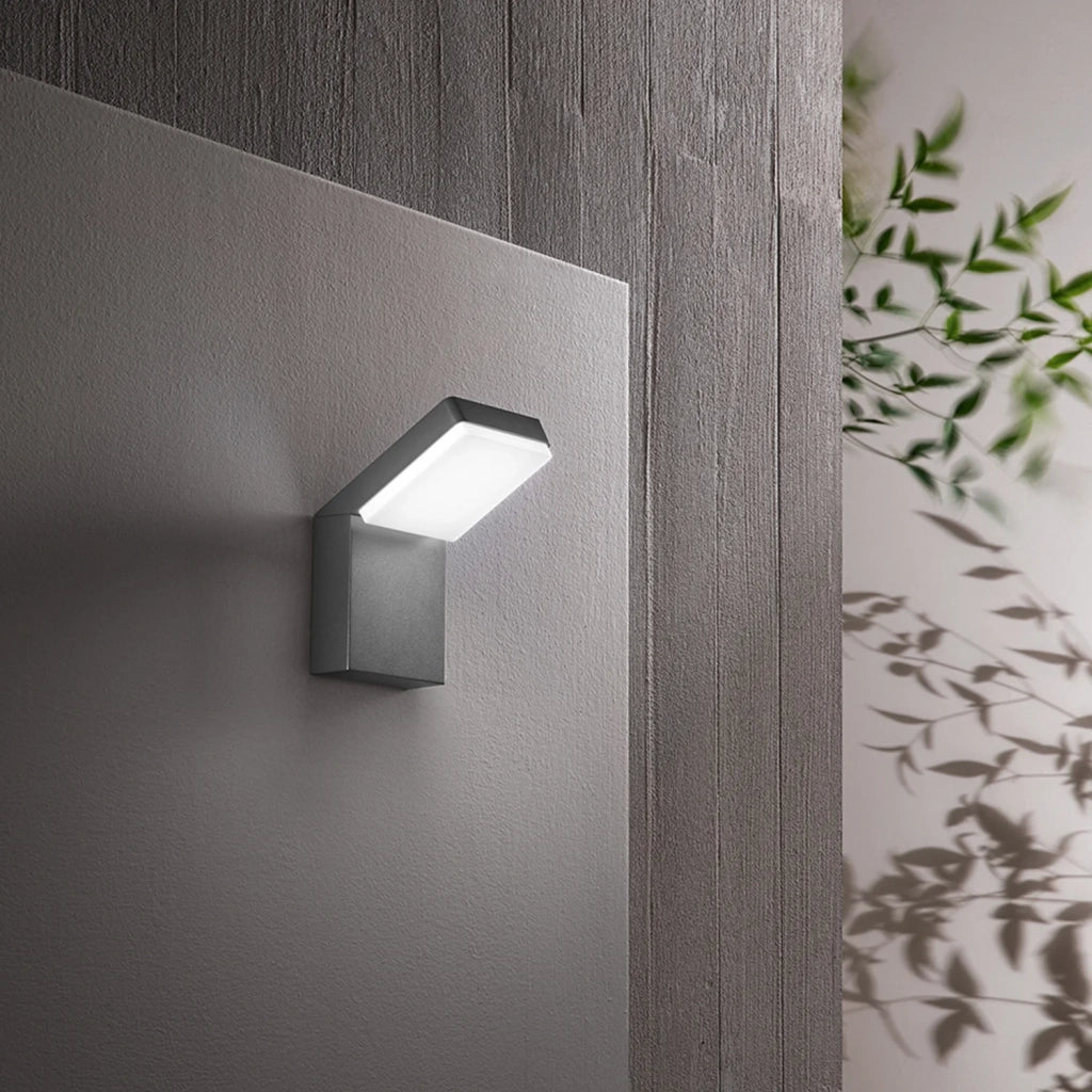 Applique Esterno Moderna Piega Alluminio Antracite Led 20W Dimmerabile Ip65