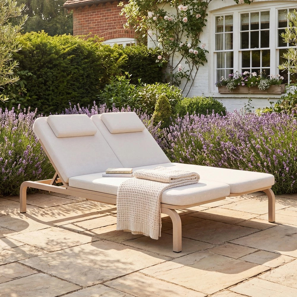 Lettino Prendisole da Giardino con Tavolo e Poggiatesta ¨C Xylo ¨C Beige