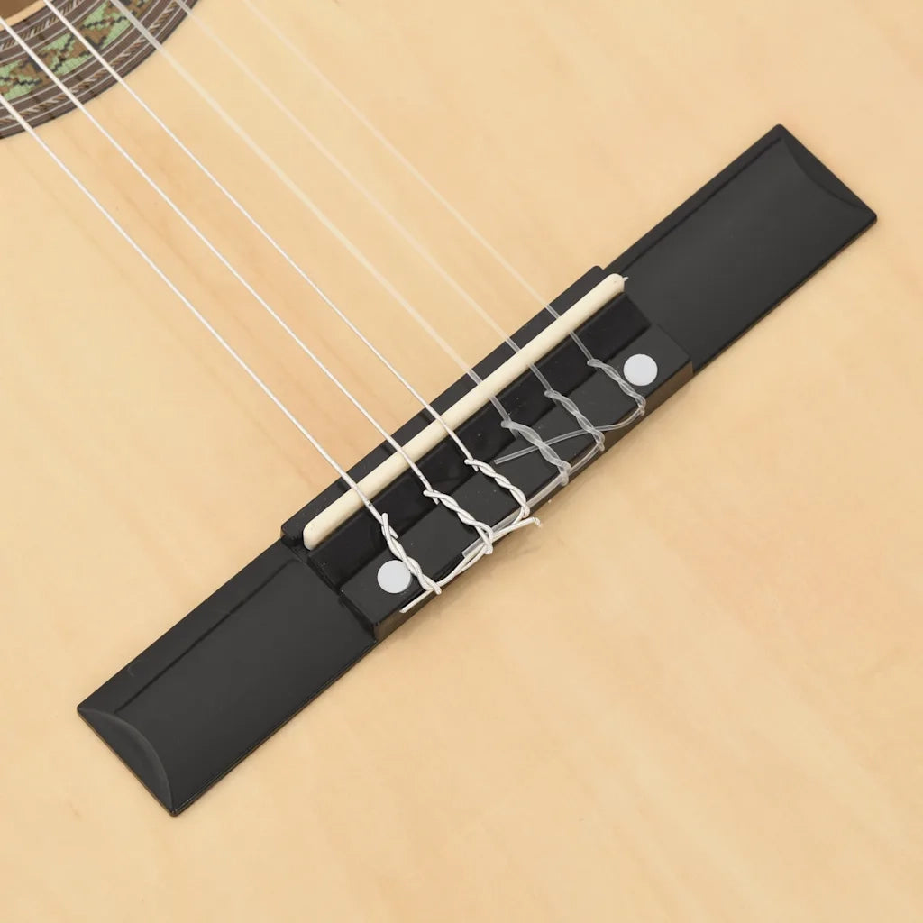 Chitarra Classica Western Cutaway con Equalizzatore e 6 Corde CFW9663109
