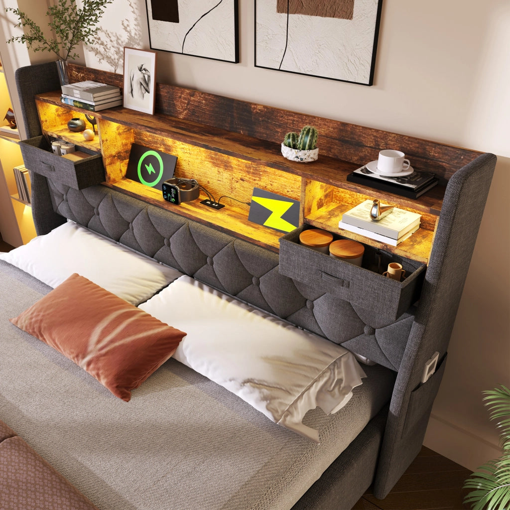 Letto matrimoniale imbottito 180x200 cm in lino grigio con contenitore; LED e ricarica USB/Type-C