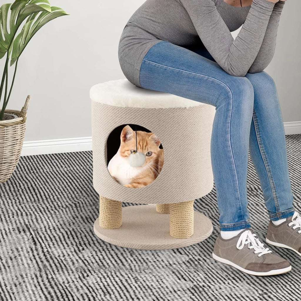 Casetta per Animali Domestici, Cuccia per Gatti con Pali Tiragraffi e Pallina di Peluche, Mobile Multiuso 3-IN-1 per Gatti Piccoli e Medi (Beige)
