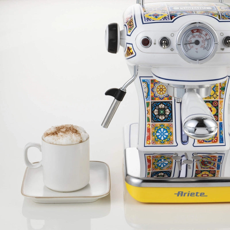 Macchina da caffè Positano 850W - Serbatoio 0,9L - Filtro ½ tazze - Cappuccinatore