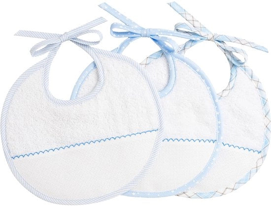 Set di 3 pannelli di cotone bianco per baby con contenitore Aida per cucito a maglia. Protegge i vestiti del bambino contro le macchie di latte, vomito e muco. 100% realizzato in Italia. Bianco e azzurro cielo.