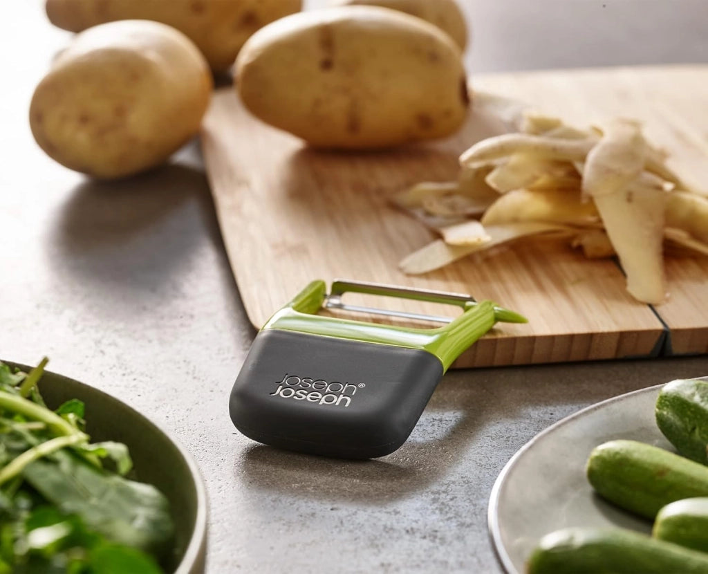 Joseph Joseph Duo Pela Patate e Verdure, Taglia Verdure Multifunzione con Impugnatura Ergonomica Antiscivolo, Verde