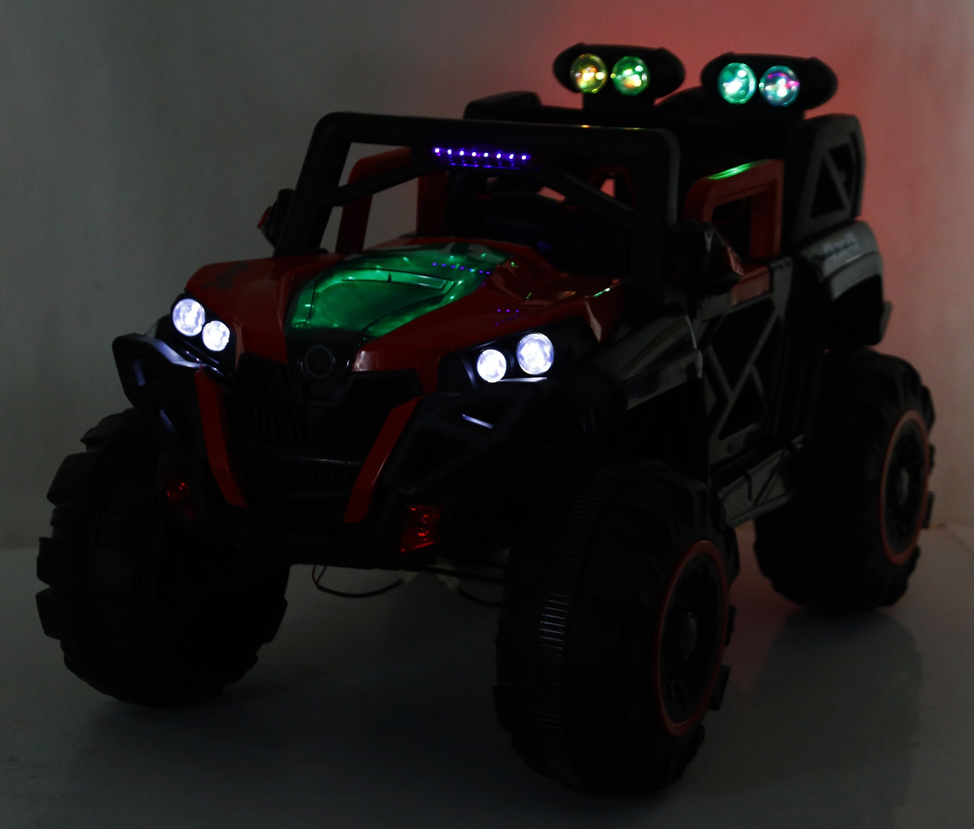 Macchina Elettrica per Bambini 12V Kidfun Fuoristrada 4x4 Rossa