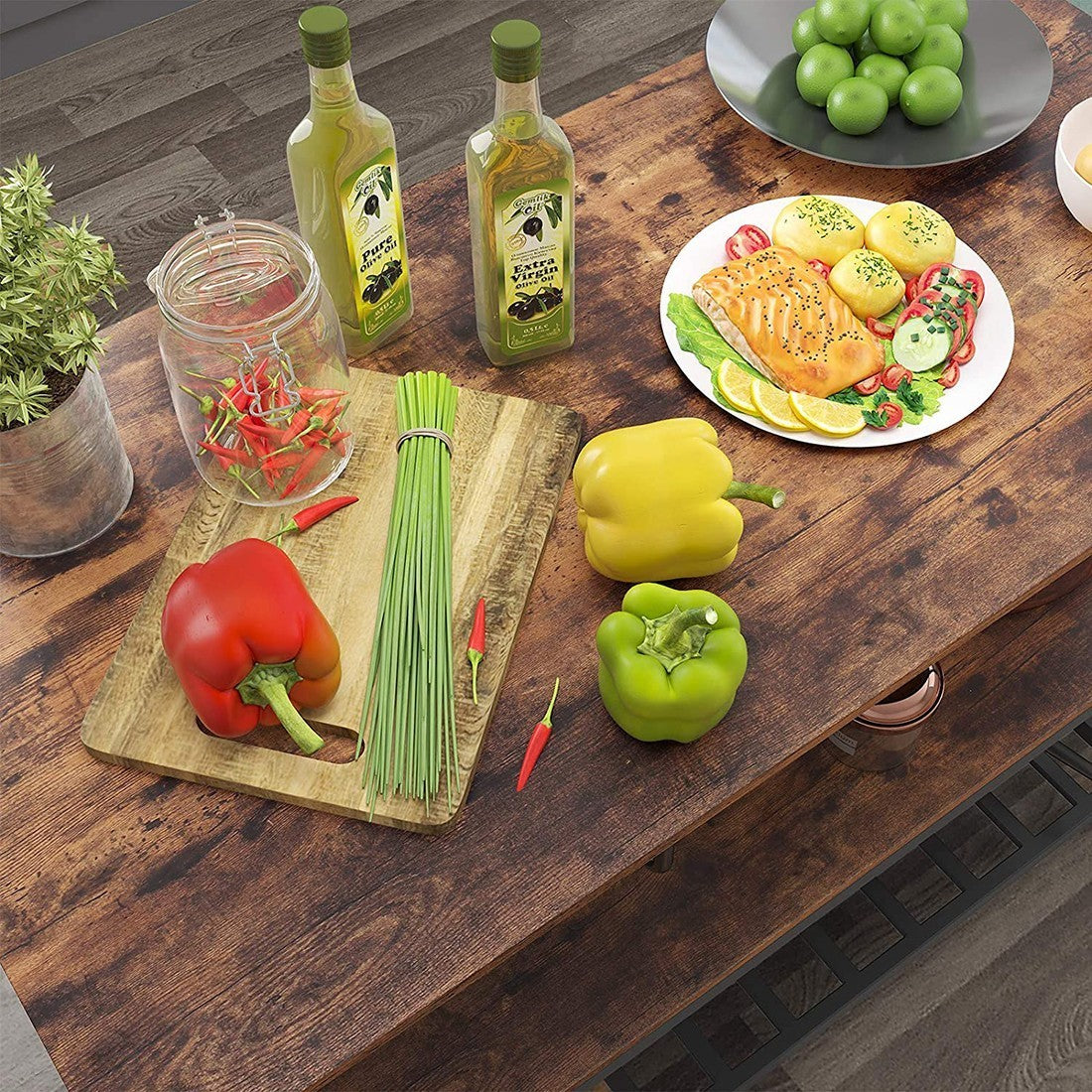 Carrello da cucina in stile industriale, collezione TAMPA, con struttura in metallo nero e piano in legno.