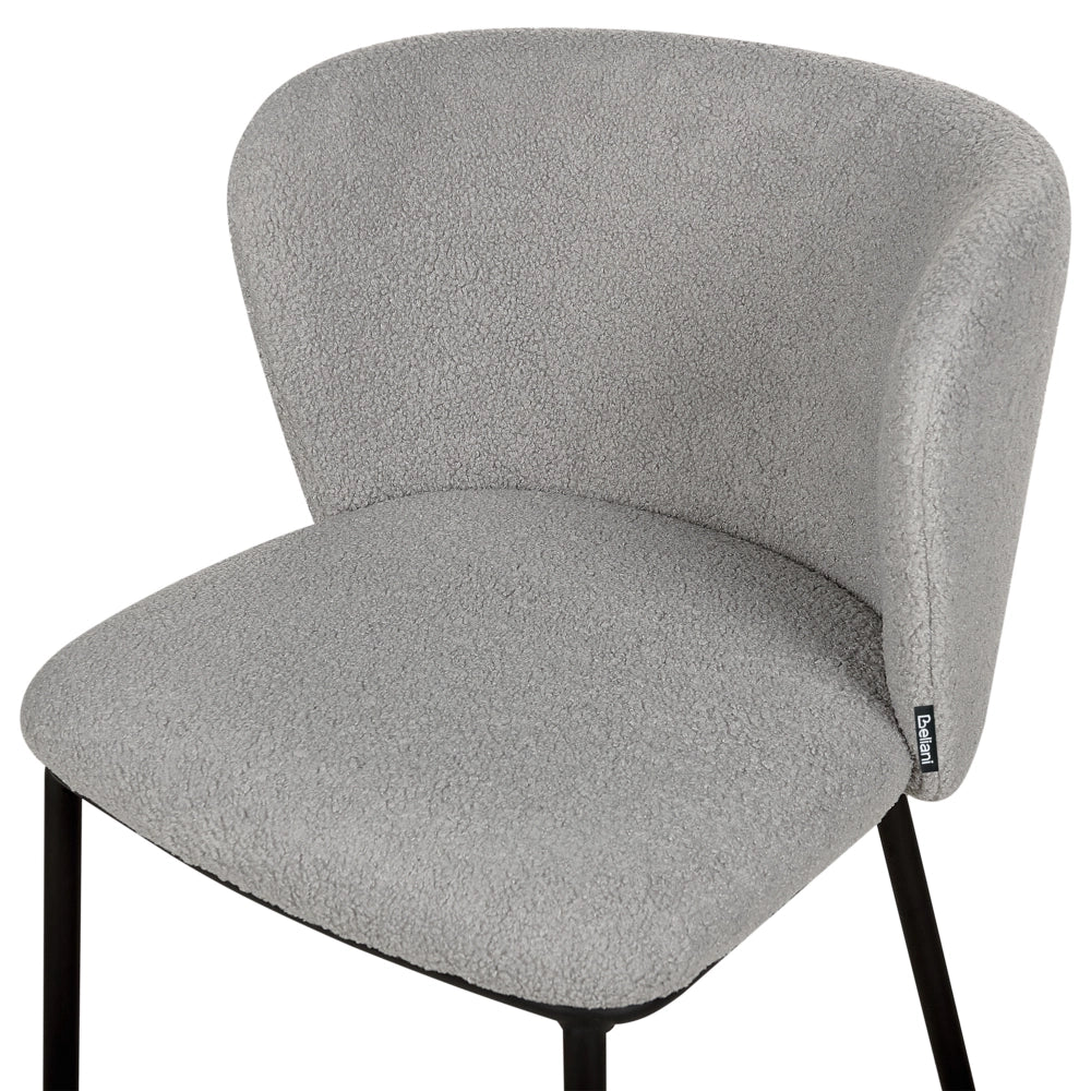 Set di 2 sedie da pranzo in bouclè grigio Rivestimenti in metallo nero Gambe senza braccioli Schienale curvo Design moderno e contemporaneo