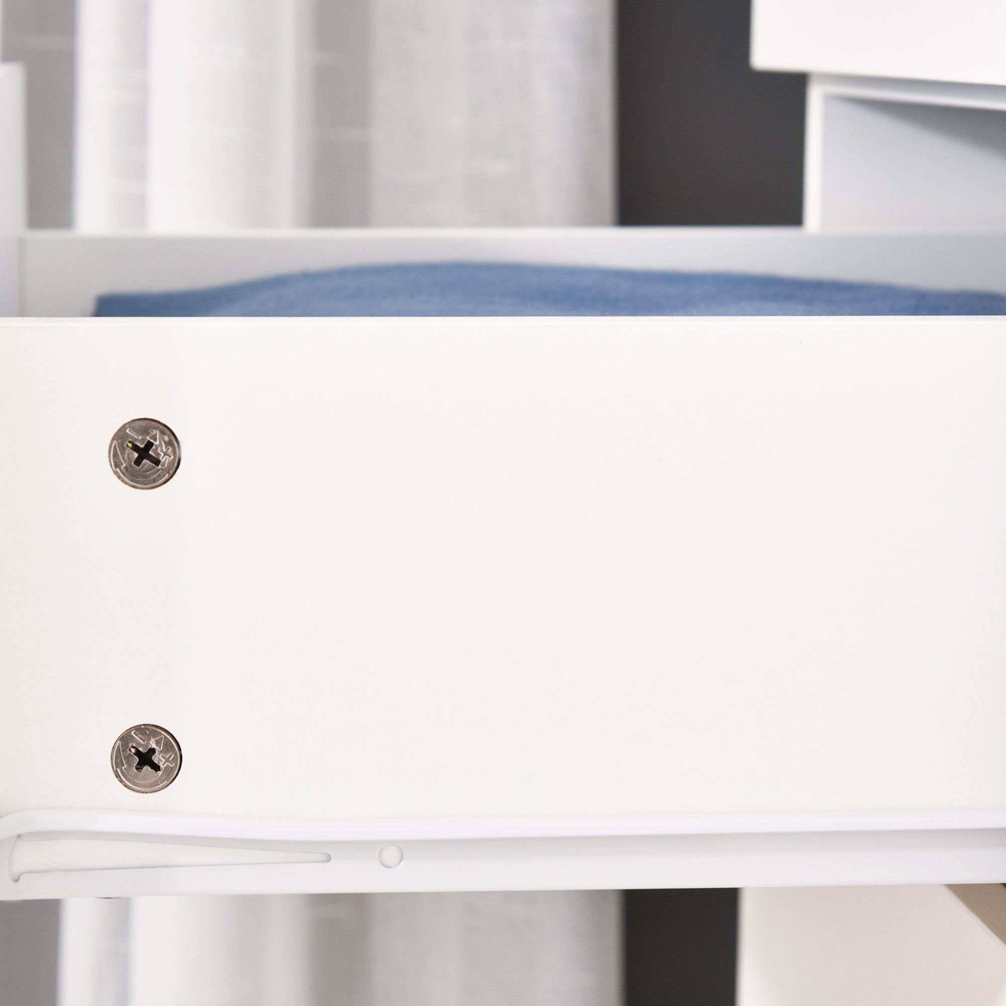 Armadio Moderno con Guardaroba 2 Ante 80x50x180 cm in Legno truciolare e Vetro Bianco