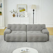 Divano a 2 posti con braccioli ampi, cuciture trapuntate, design moderno in tessuto grigio 224 × 104 × 66 cm