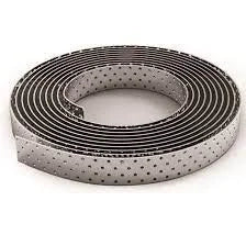 Piattina acciaio nastro forato h .40 x sp.2,0 1mq
