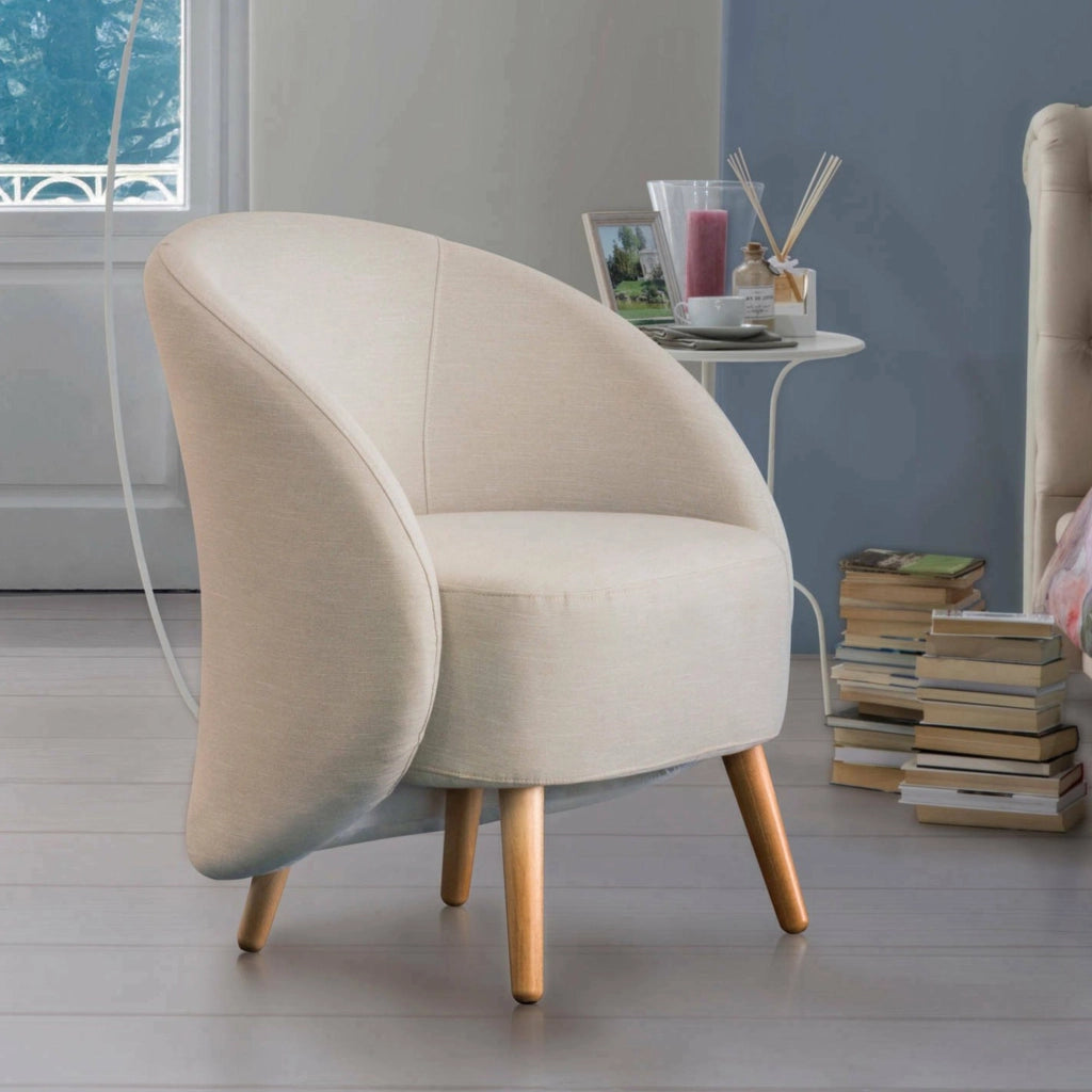 Poltrona Alla, Poltrona di design da salotto, 100% Made in Italy, Poltroncina relax in tessuto imbottito, cm 70x60h80, Tortora