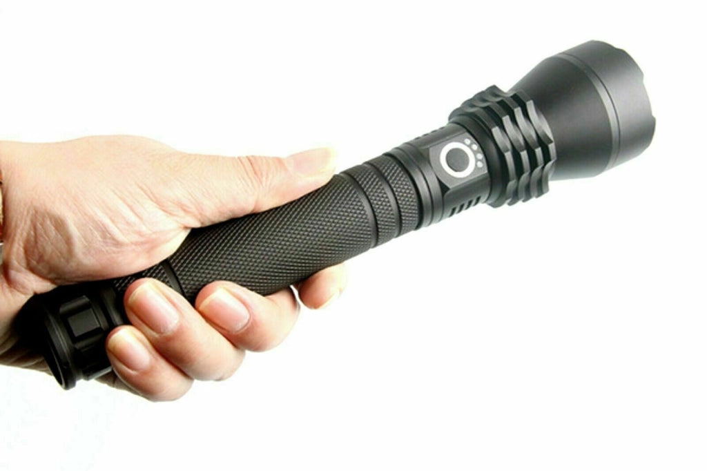 Torcia 80000W RICARIBILE A LED CREE CON zoom doppia batteria BL X82 P50