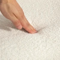 Poltrona Dondolo, Rivestimento in Tessuto Vellutato, Schienale Ergonomico, Capacità di 120 kg, 65L x 90P x 98H cm, Crema