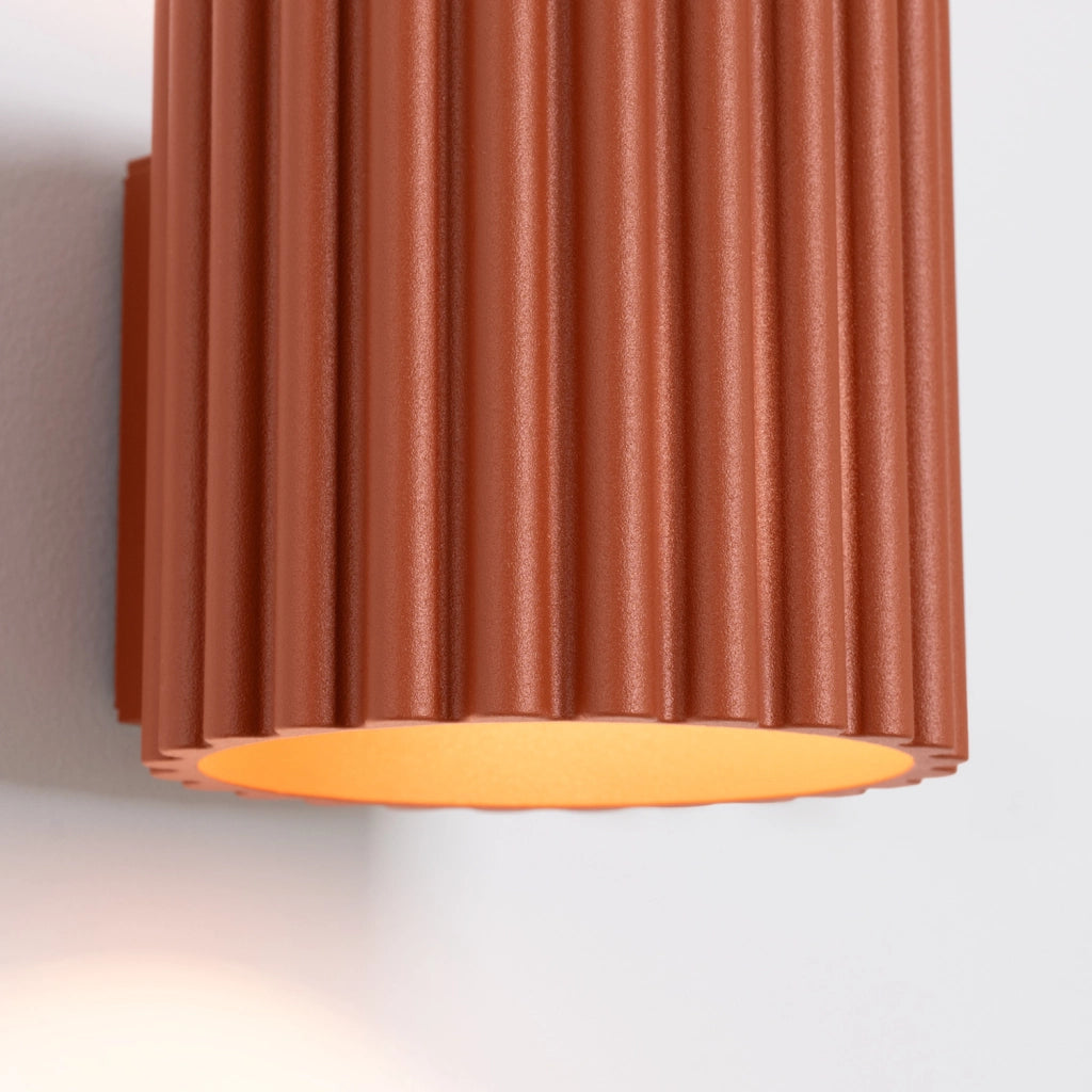 Applique moderna VISTAO Pure Lume ocra rossa 10cm G9 su-giù