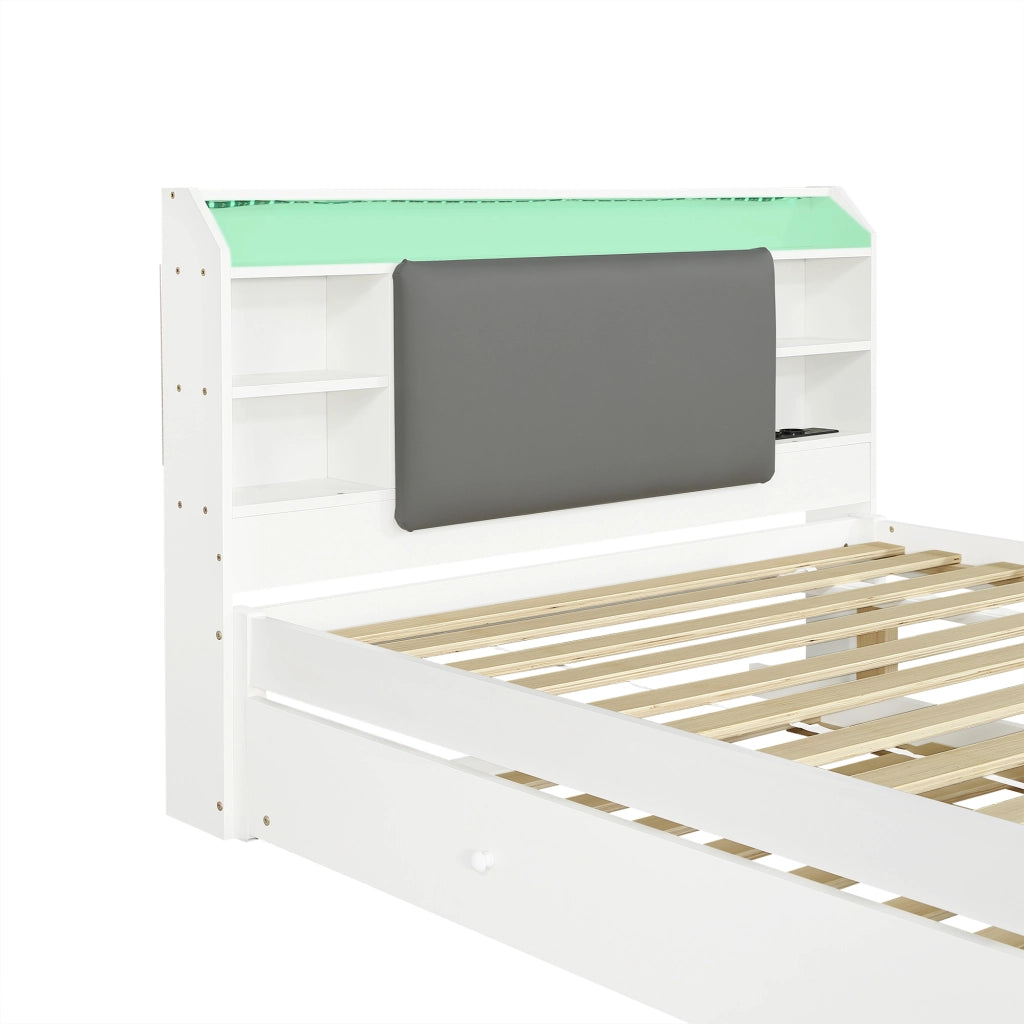 Letto Estraibile 120x200 cm e 90x190 cm - LED; Mensole e Stazione di Ricarica - Bianco