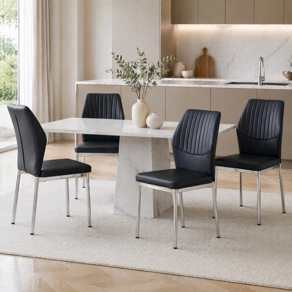 Set di 4 sedie da pranzo moderne in PU nero con gambe in metallo argento; altezza 93 cm