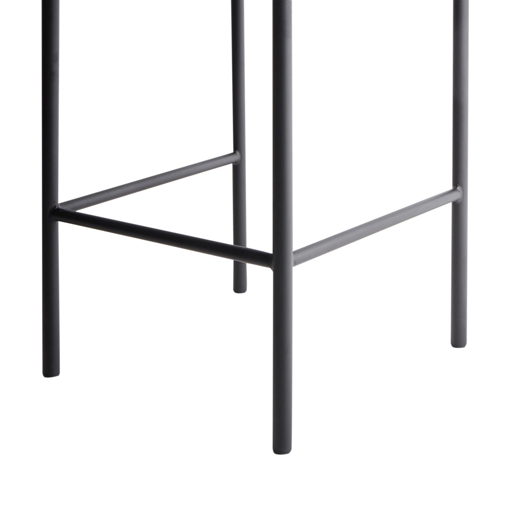 Set di 2 sgabelli da bar moderni con rivestimento in poliestere taupe gambe in metallo nero senza braccioli e schienale avvolgente
