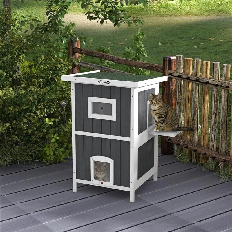 CUCCIA PER GATTI DA ESTERNO IN LEGNO A 2 LIVELLI CON TETTO IN ASFALTO E 4 PORTE, 60X60X90.5CM, GRIGIO