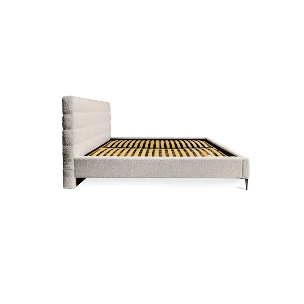 Letto MILLIO – Crema – 180x200 cm – Tessuto bouclé in ciniglia – Rete inclusa – Comfort hotel 5 stelle
