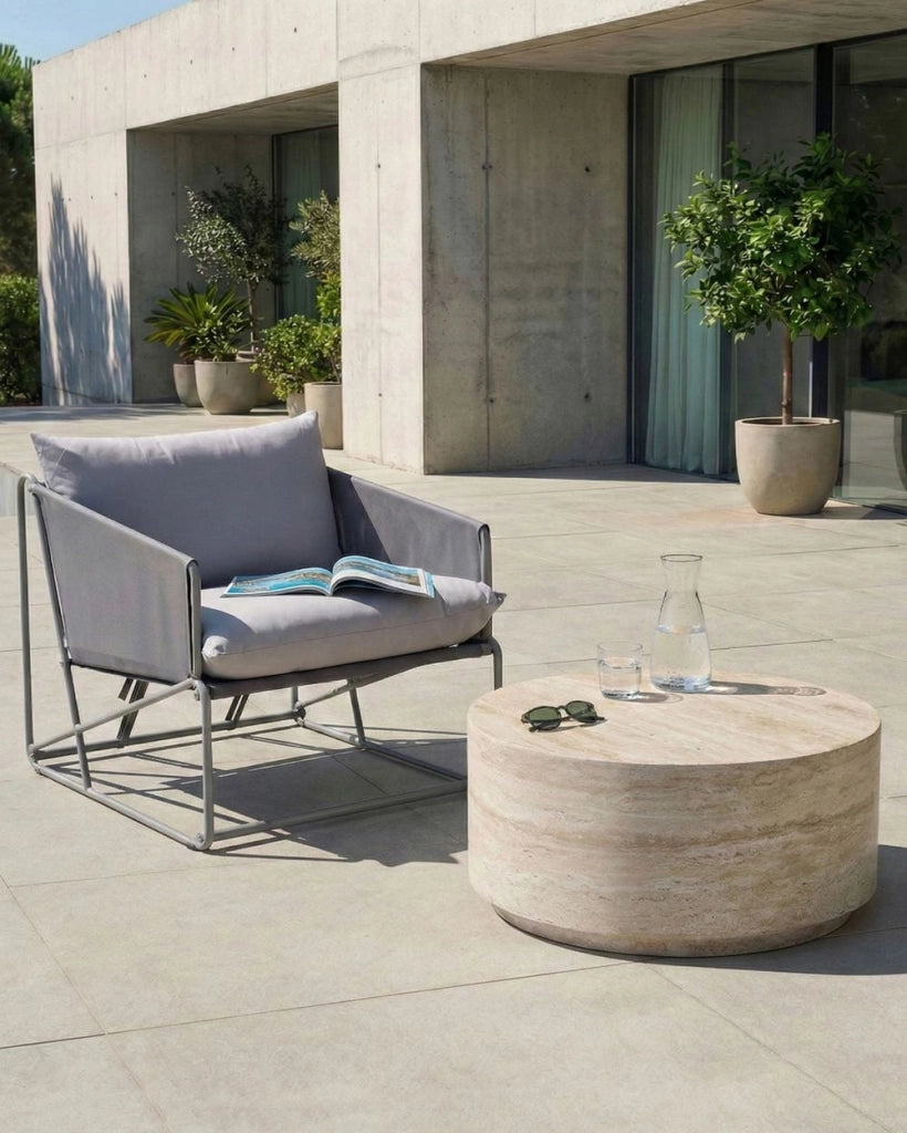 Sedia bassa oversize in metallo con cuscini per schienale e seduta Arredamento per interni ed esterni Giardino Grigio